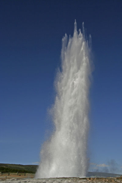 400px-Strokkur.jpg